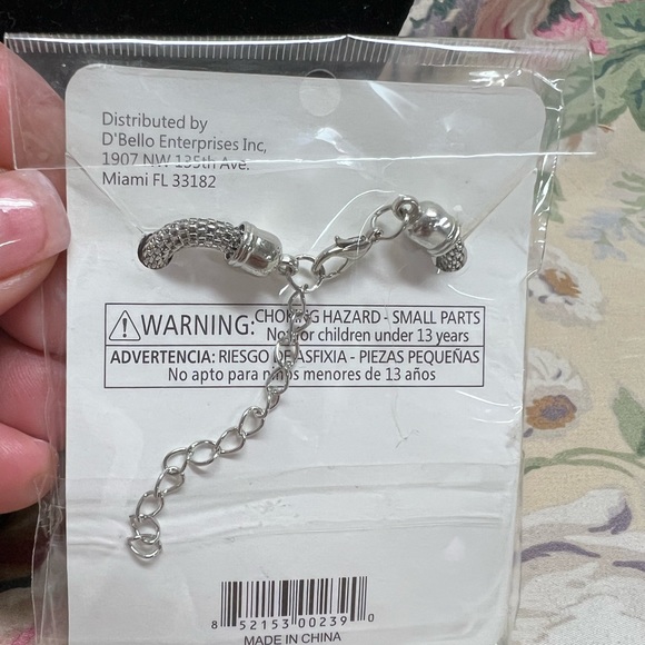 earring & bracelet - Picture 5 of 6